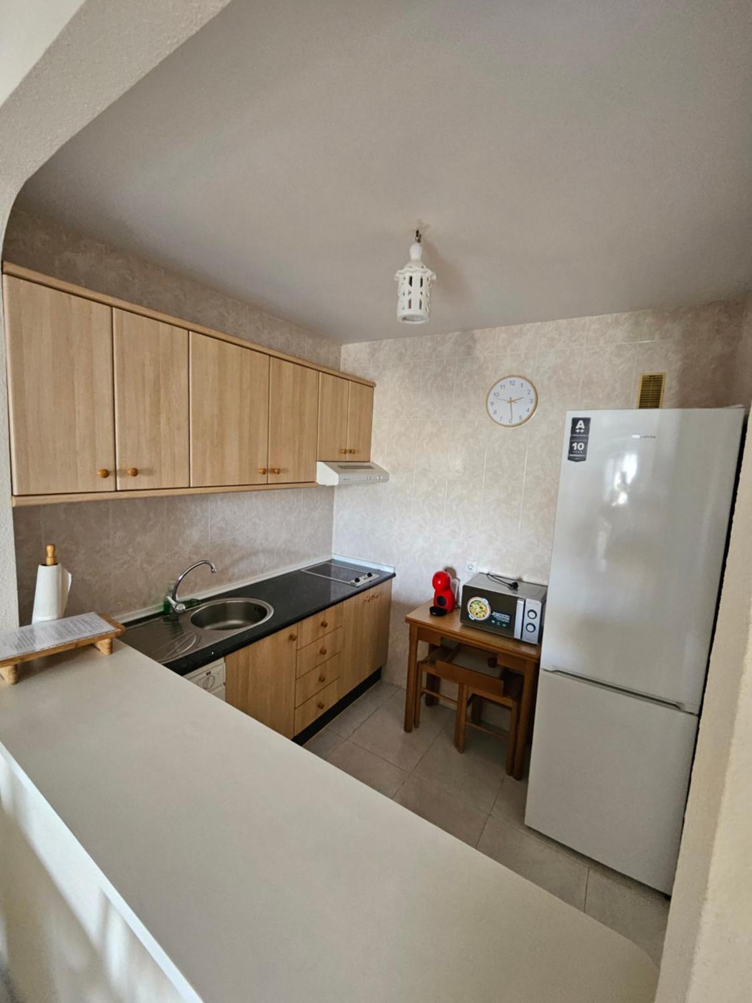 Apartamento En Mijas Con Terraza, Capacidad Para 5 Personas Con Piscina De Temporada Malaga Zewnętrze zdjęcie